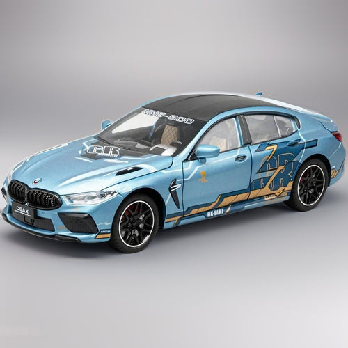 BMW M8